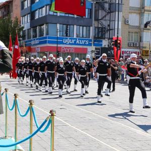 30 Ağustos Zafer Bayramı’nın 104. Yıl Dönümü Kutlama Programı, Cumhuriyet Meydanı’nda gerçekleştirildi - fotoğraf 5