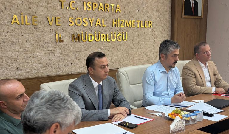 Eğitime Destek Platformu Toplantısı, Isparta Aile ve Sosyal Hizmetler İl Müdürlüğümüzde gerçekleştirildi.