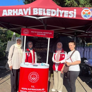 Arhavi Festivalinde Kurum Personellerimiz Tarafından Bilgilendirici Broşür Dağıtımı Gerçekleştirildi - fotoğraf 5