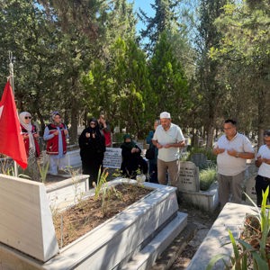 Aziz Hatıralarına Saygı ve Rahmetle - fotoğraf 3