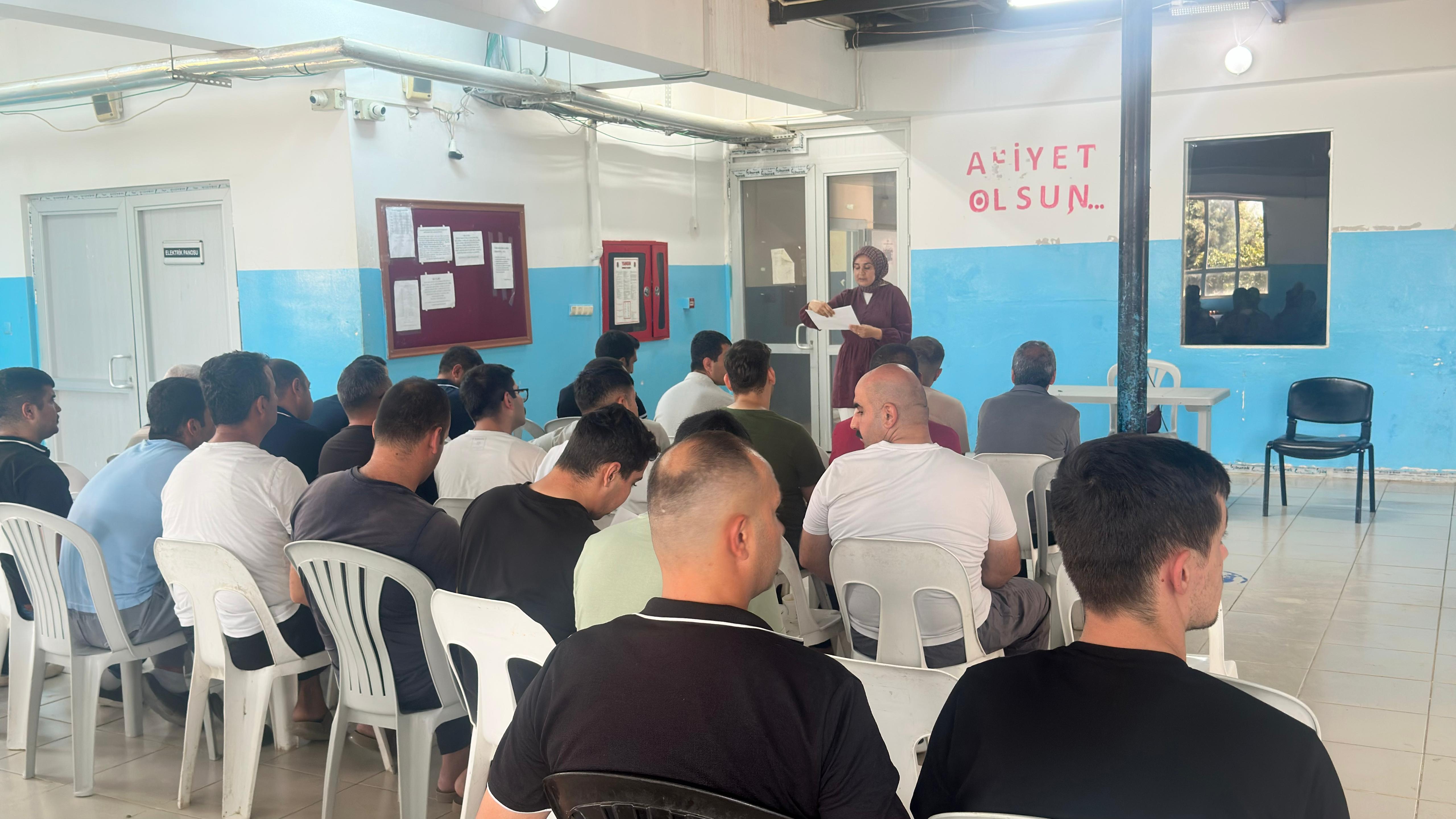 Kilis L Tipi Kapalı Ceza İnfaz Kurumunda “Medya: Aktörler, İşleyiş ve Ahlaki İlkeler” Eğitimi