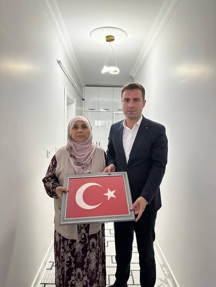 Vatan Size Minnettar!