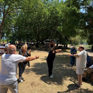 Ordu Ahmet Cemal Mağden Huzurevi Sakinlerine Moral Pikniği - fotoğraf 1