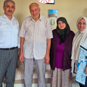 Kıbrıs Gazimiz Atkan Akyüz Hanesinde Ziyaret Edildi. - fotoğraf 1