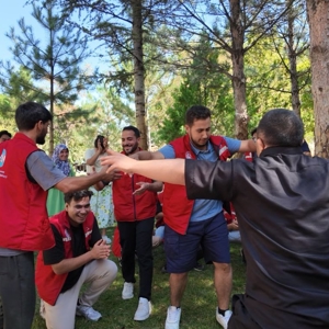 Ürgüp Hanife-Memiş Aksoy Bakım, Rehabilitasyon ve Aile Danışma Merkezinde  Damla Gönüllülük Hareketi ile Gönüllülükte Buluştuk.  - fotoğraf 6