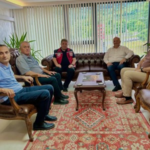 Ünye Belediye Başkanı Hüseyin Tavlı’dan İl Müdürümüz Harun Tan’a Ziyaret - fotoğraf 1