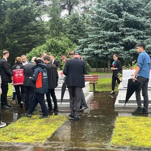 15 Temmuz Demokrasi ve Milli Birlik Günü’nde Aziz Şehitlerimiz Rahmet ve Minnetle Anıldı - fotoğraf 8