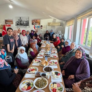 Akran Buluşmalarının Üçüncü Durağı Yukarıardıç Mahallesi Oldu - fotoğraf 5