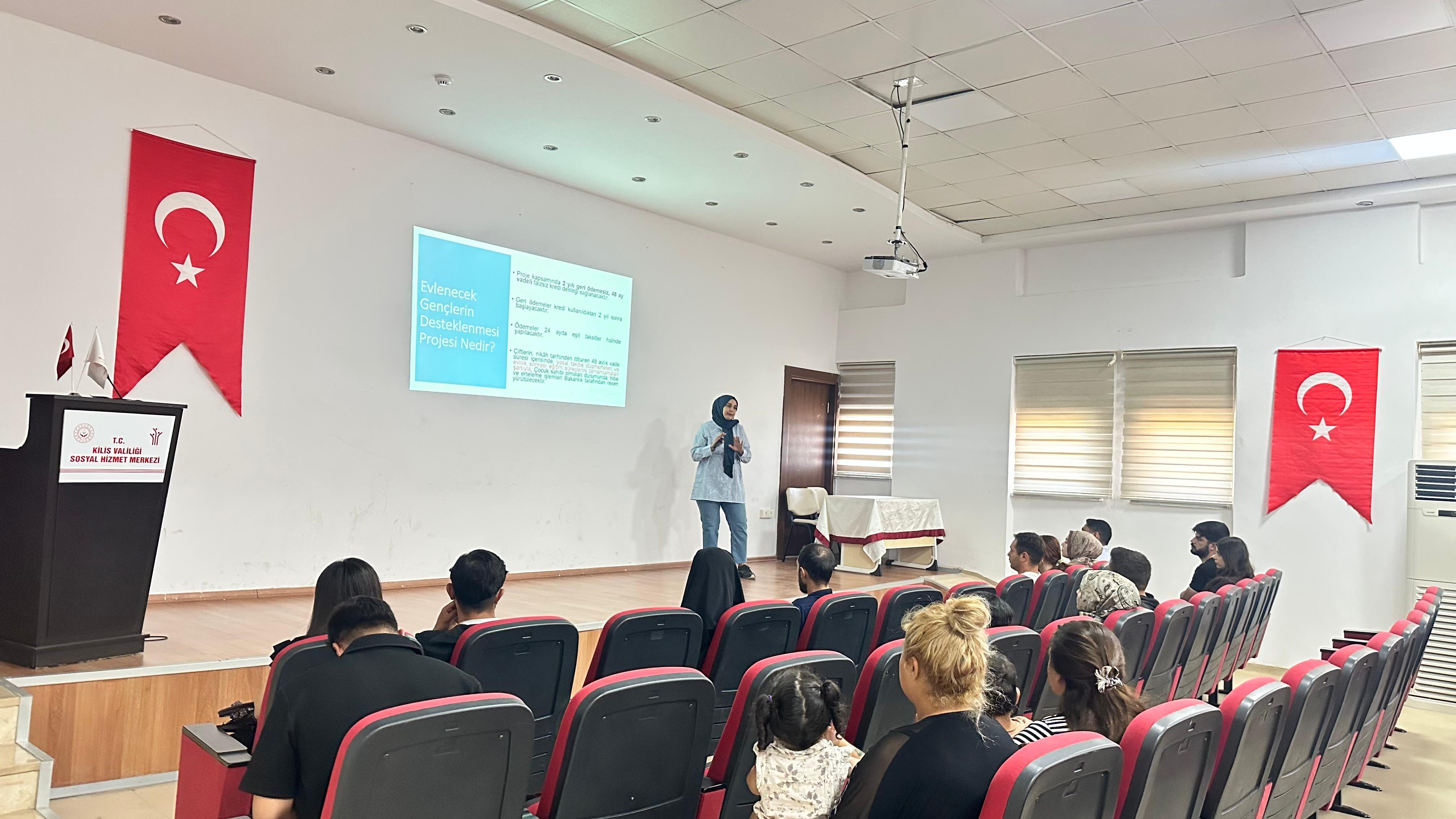 Evlilik Kredisi Başvurusu Onaylanan Çiftlere Evlilik Öncesi Eğitim ve Bilgilendirme Sunumu