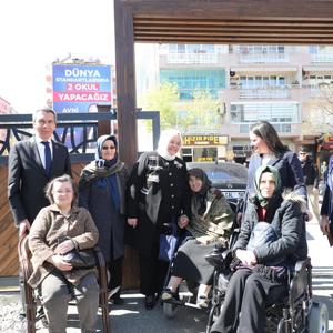 Bakan Selçuk “İstihdam Seferberliği 2019 Denizli Buluşması”na Katıldı, Acıpayam’da Deprem Bölgesini Ziyaret Etti - fotoğraf 7