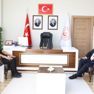 AFAD İl Müdürü Sayın Dr.Cafer GEYİK İl Müdürümüz Sayın Serdar DEMİRCİ'ye Ziyarette Bulundu. - fotoğraf 1