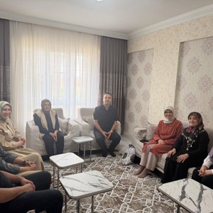 Sevgiyle Açılan Yuvalar, Umutla Büyüyen Çocuklarımız - fotoğraf 1