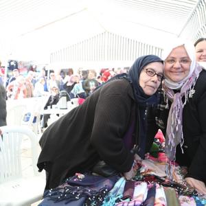 Bakan Selçuk “İstihdam Seferberliği 2019 Denizli Buluşması”na Katıldı, Acıpayam’da Deprem Bölgesini Ziyaret Etti - fotoğraf 12