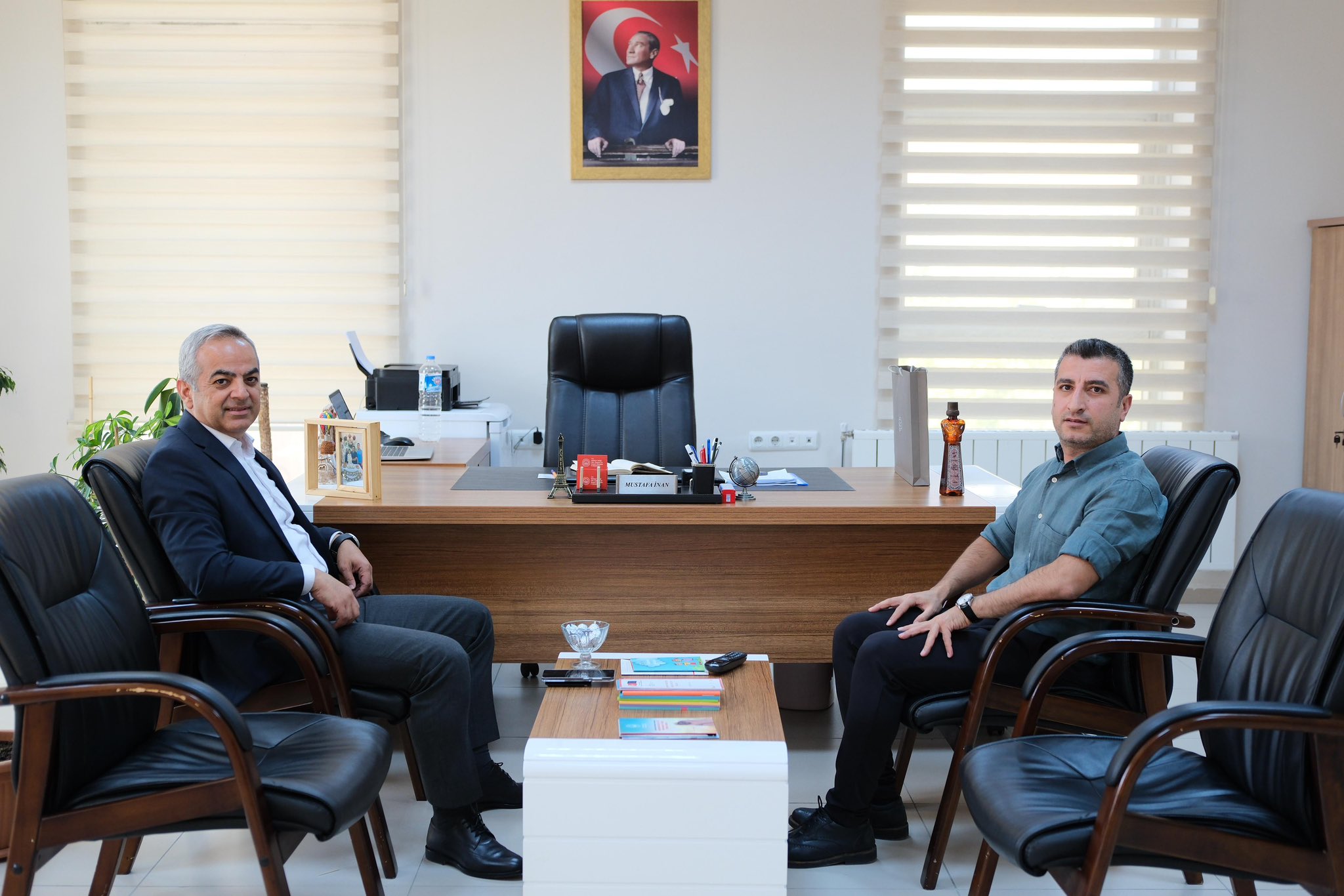 İl Müdürümüz Sayın Ömer Faruk ERGÜN, asaleten atanan İl Müdür Yardımcımız Mustafa İNAN'a ziyaret