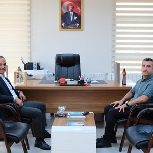 İl Müdürümüz Sayın Ömer Faruk ERGÜN, asaleten atanan İl Müdür Yardımcımız Mustafa İNAN'a ziyaret - fotoğraf 1