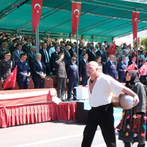 6 Eylül Balıkesir’in Kurtuluşunun 104. Yılı Coşkuyla Kutlandı! - fotoğraf 13
