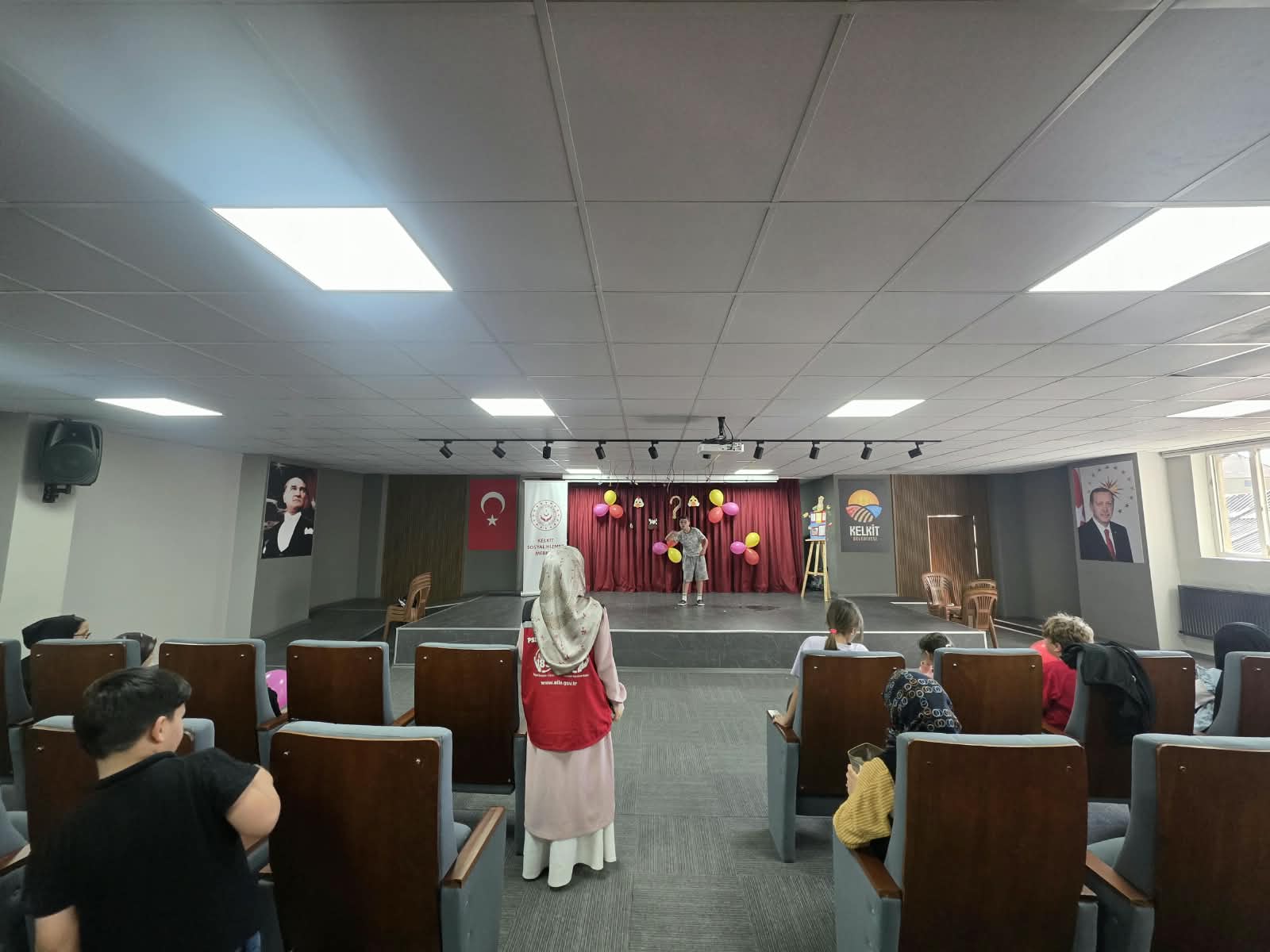 Oyunlarla Öğreniyor, Birlikte Eğleniyoruz!