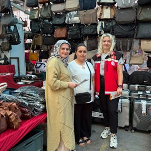 Semt Pazarında Kadına Yönelik Şiddetle Mücadele Kapsamında Farkındalık Çalışması Gerçekleştirildi - fotoğraf 2