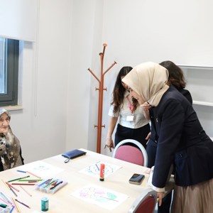 Bakanımız Göktaş, Göztepe Semiha Şakir Huzurevi Yaşlı Bakım ve Rehabilitasyon Merkezi'nin açılışına katıldı - fotoğraf 6