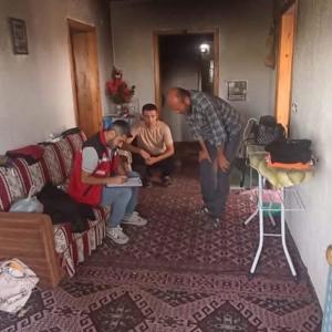 Gölhisar Sosyal Hizmet Merkezi Müdürlüğü Psikososyal Destek Ekipleri tarafından Ulucamii Mahallesi’nde  meydana gelen yangından etkilenen Hasçağatay ailesine yönelik ziyaret gerçekleştirildi - fotoğraf 3