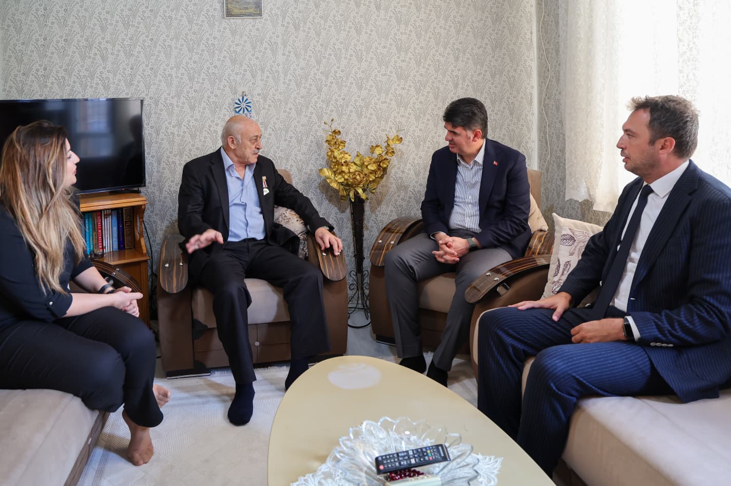Valimiz Sayın Ömer KALAYLI ve İl Müdürümüz Sayın Çetin TUTAŞ’tan Kahraman Gazilerimize Ziyaret