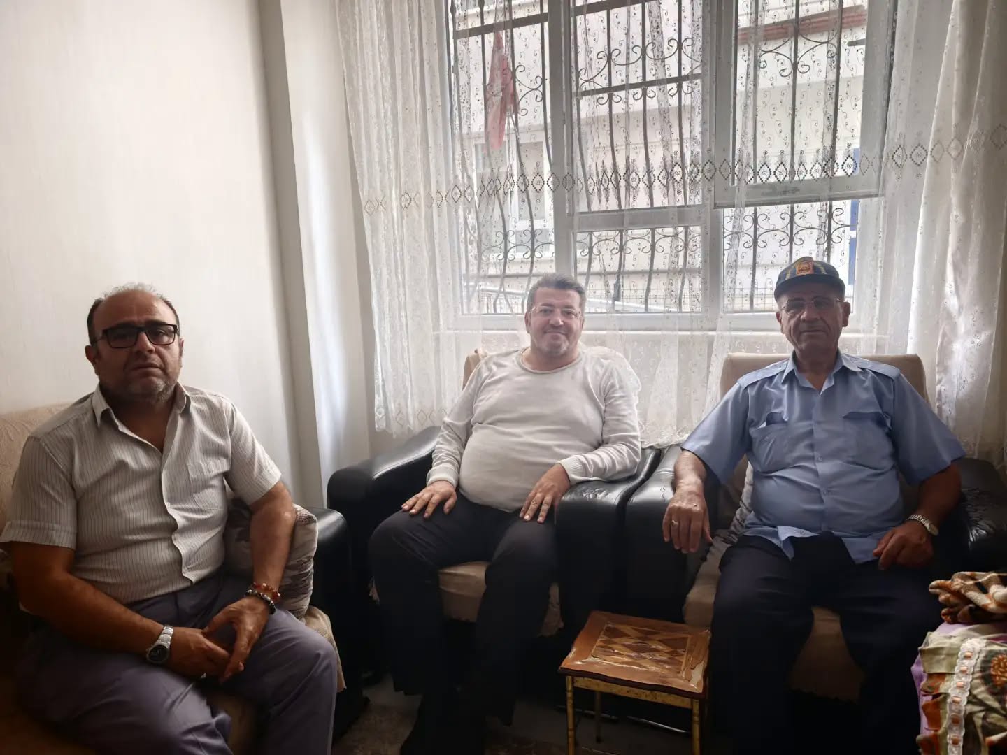 Şehit Ailelerimiz Ve Gazilerimiz Başımızın Tacıdır