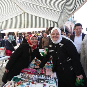 Bakan Selçuk “İstihdam Seferberliği 2019 Denizli Buluşması”na Katıldı, Acıpayam’da Deprem Bölgesini Ziyaret Etti - fotoğraf 18