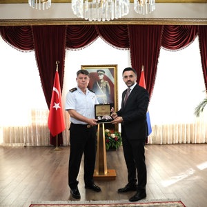 İl Müdürümüz Sn. Ömer Turan, İstanbul İl Jandarma Komutanı Tümgeneral Sn. İdris Tataroğlu’na Hayırlı Olsun Ziyaretinde Bulundu - fotoğraf 1