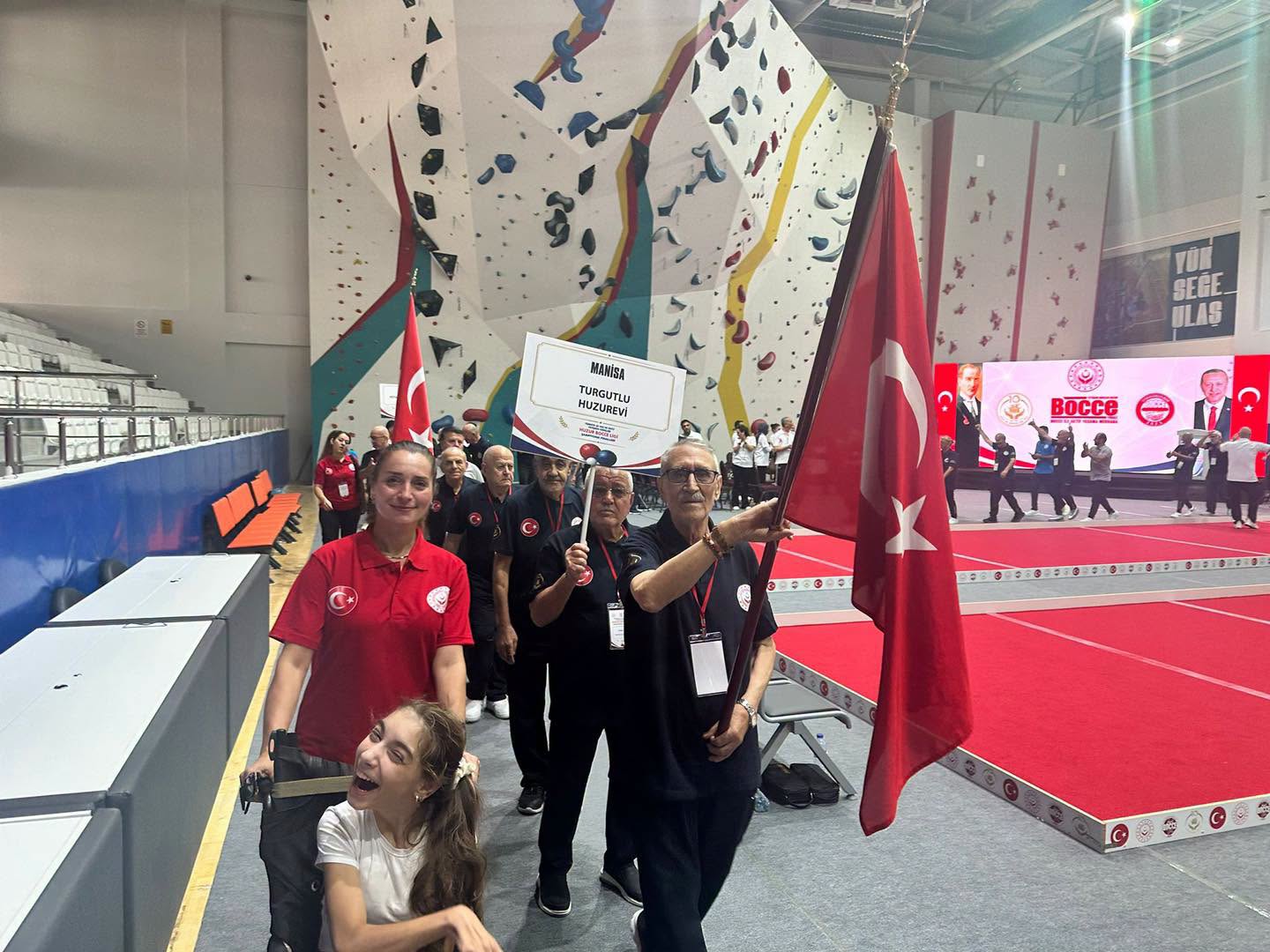 Turgutlu Huzurevi Bocce Takımı Türkiye Finallerinde İlimizi Temsil Etti