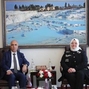 Bakan Selçuk “İstihdam Seferberliği 2019 Denizli Buluşması”na Katıldı, Acıpayam’da Deprem Bölgesini Ziyaret Etti - fotoğraf 20