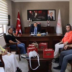 Trabzon Fatih Çocuk Evleri Sitesi’nde hizmet alan gençlerimizi Karabük ve Safranbolu’nun tarihi ve kültürel zenginlikleriyle buluşturduk.  - fotoğraf 2