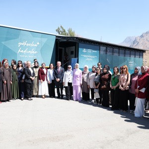 Bakanımız Mahinur Özdemir Göktaş, Hakkari'de konuştu: - fotoğraf 25