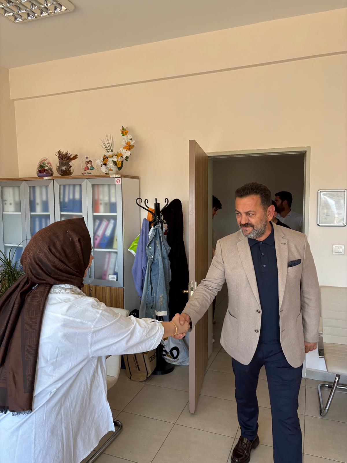 BOZÜYÜK ÇOCUK EVLERİ SİTESİ’NE ZİYARET