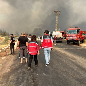 Kumluca’da Yangından Etkilenen Vatandaşlarımıza Psikososyal Destek - fotoğraf 8