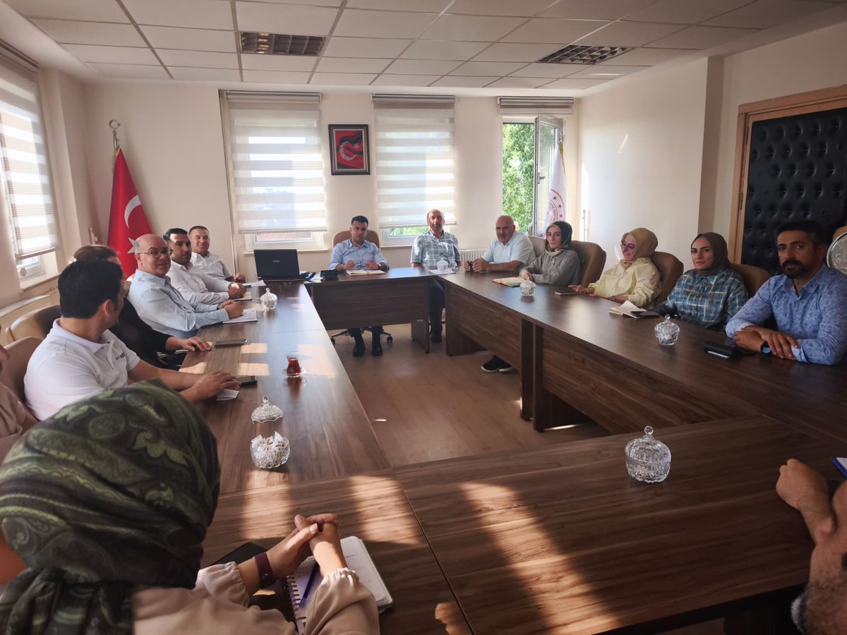 İl Müdür Yardımcıları ve Kuruluş Müdürleri ile Değerlendirme ve Koordinasyon Toplantısı Gerçekleştirdik.