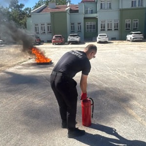 Yangın Tatbikatı Eğitimi Gerçekleştirildi - fotoğraf 2