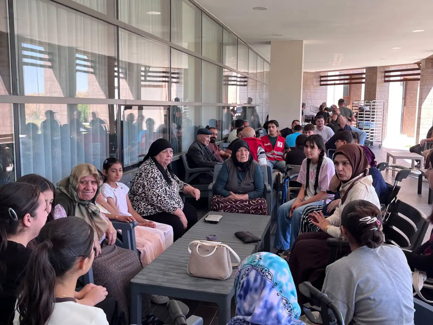 Kuşaklar Arası Gönül Köprüleri