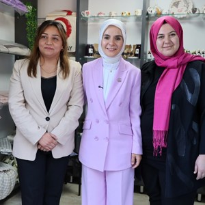 Bakanımız Göktaş, Van'da "Terörsüz Türkiye Kardeşlik Sofrası"nda konuştu: - fotoğraf 12