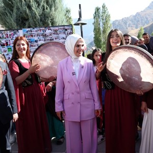 Bakanımız Mahinur Özdemir Göktaş, Hakkari'de konuştu: - fotoğraf 30