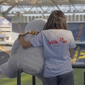 AİLE VE SOSYAL HİZMETLER BAKANLIĞIMIZ GÖNÜLLÜLÜK ÇALIŞMALARINI "İYİLİK VAR" İLE DİJİTAL ORTAMA TAŞIYACAK - fotoğraf 1