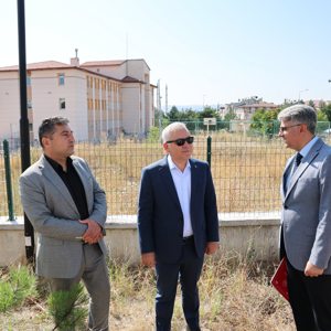 Valimiz Sayın Yılmaz Şimşek, İlimizde Yapılması Planlanan “Nefes Evi” Projesi İçin Belirlenen Alanda İncelemelerde Bulundu - fotoğraf 2