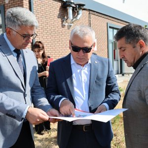 Valimiz Sayın Yılmaz Şimşek, İlimizde Yapılması Planlanan “Nefes Evi” Projesi İçin Belirlenen Alanda İncelemelerde Bulundu - fotoğraf 1
