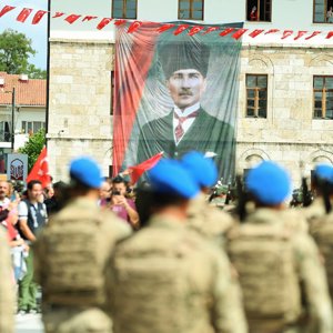 İl Müdürümüz Özgür Kırmızıtaş, 30 Ağustos Zafer Bayramı’nın 104. Yıl Dönümü Dolayısıyla Valiliğimiz Himayelerinde Düzenlenen Kutlama Programına Katıldı - fotoğraf 7