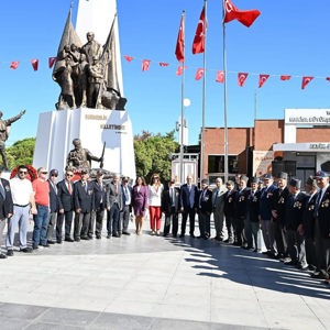 Manisa’nın Düşman İşgalinden Kurtuluşunun 104. Yıl Dönümü Kutlandı - fotoğraf 7