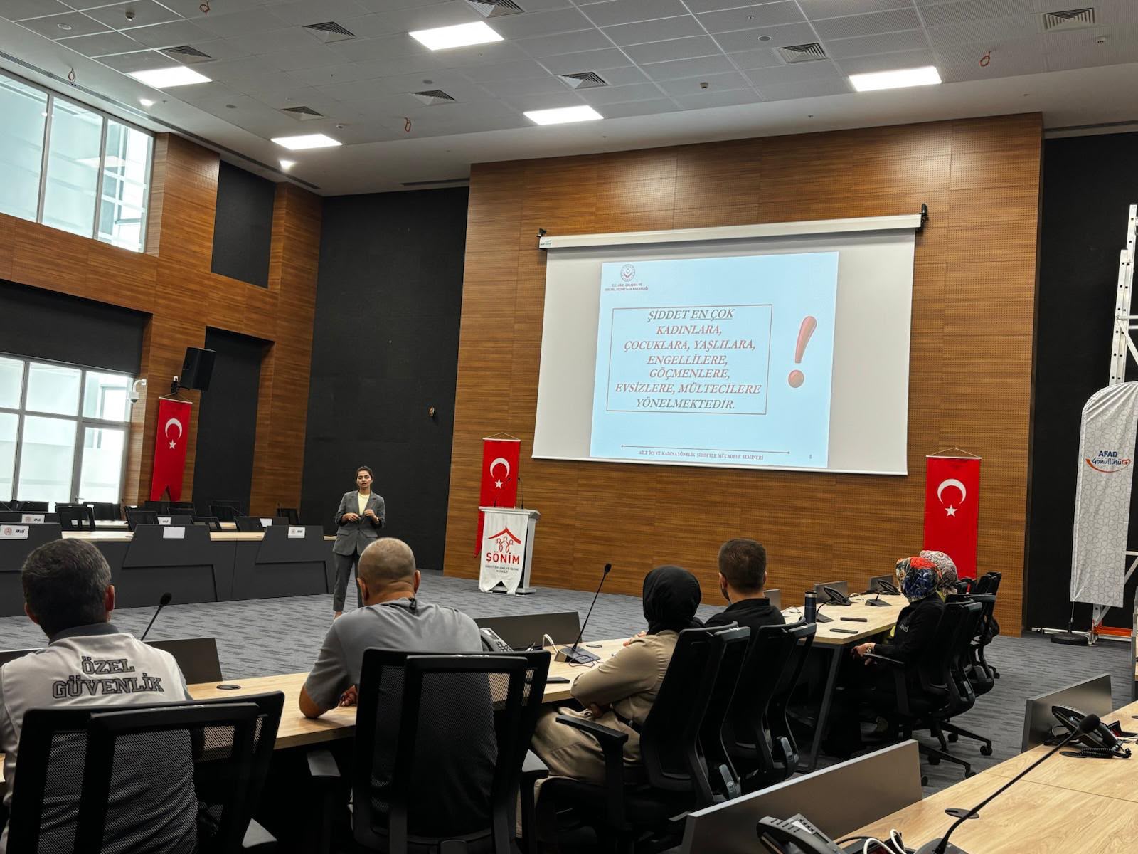 Kadına Yönelik Şiddet ve Erken Yaşta ve Zorla Evliliklerin Önlenmesine Yönelik Farkındalık Eğitimi Gerçekleştirildi