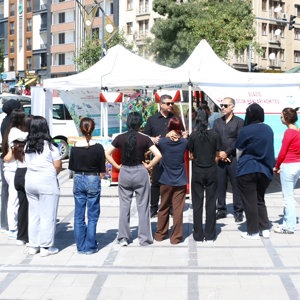İl Müdürü Serdar DEMİRCİ, COP31 İklim Değişikliği Farkındalık Standımızı Ziyaret Etti - fotoğraf 5