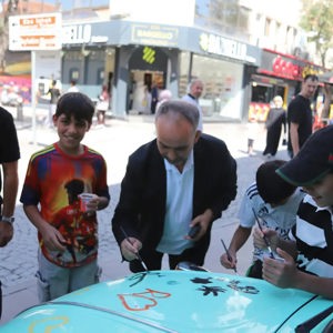 Daha Temiz Bir Dünya Çocukların Ellerinde Yükseliyor - fotoğraf 1