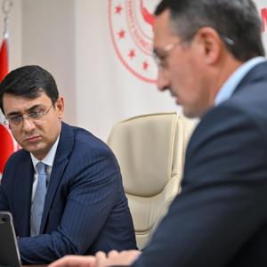 Valimiz Sayın Dr. Serdar Kartal’dan Aile ve Sosyal Hizmetler İl Müdürlüğümüze İnceleme Ziyareti - fotoğraf 2
