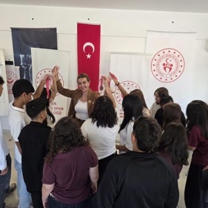 Bizim Çocuklar Satranç Turnuvası Manisa Elemeleri Gerçekleştirildi - fotoğraf 2