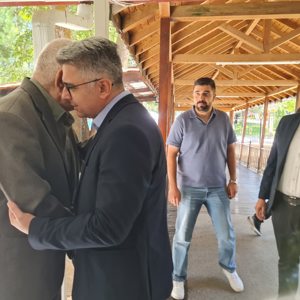 İl Müdürümüz Özgür Kırmızıtaş, İhramcızade İsmail Hakkı Toprak Huzurevimizi Ziyaret Ederek Hürmet Makamının Sahibi Kıymetli Büyüklerimizle Bir Araya Geldi - fotoğraf 2